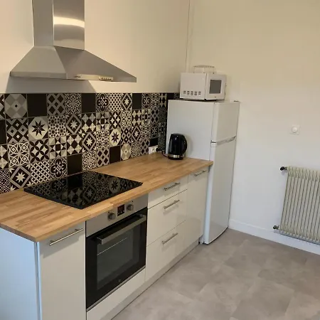 Du Parc Apartment *